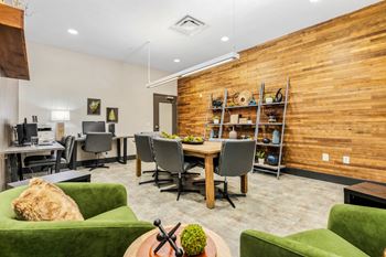 Business Center at Highpoint on Columbus Commons